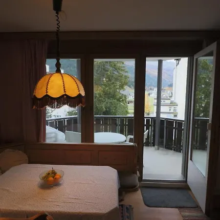 Promenade 121a Kroth * Davos